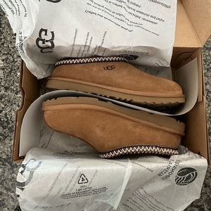 UGG Tasman II Slippers - NIB/NWT